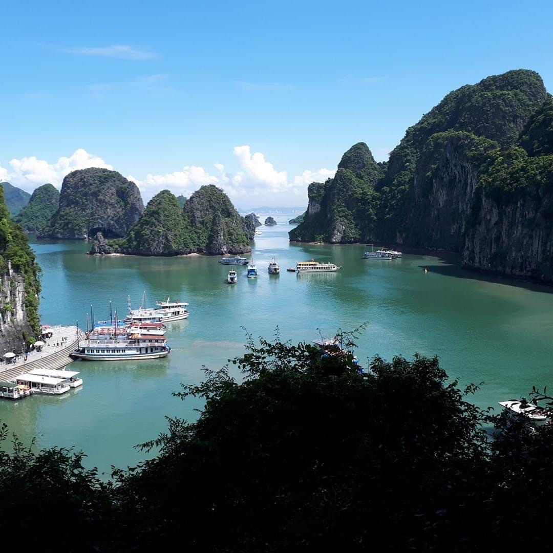 Ha Long Bay tour